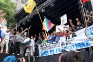 El acto central de la CGT terminó a las trompadas