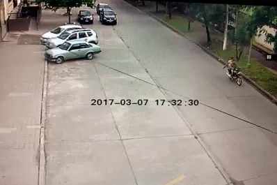 La foto que anticipó el tiroteo entre dos delicuentes y la Policía