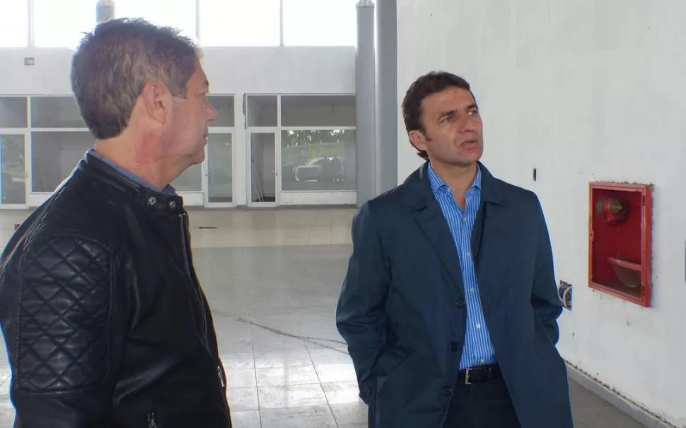 EN CRISIS. El radical criticó el servicio de agua potable y cloacas. la gaceta / foto de Osvaldo Ripoll (archivo)