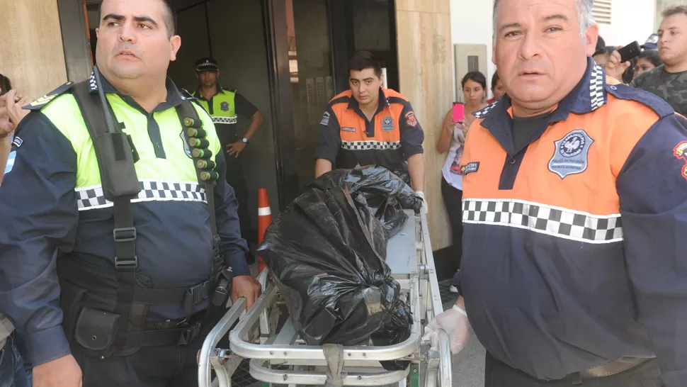 TRAGEDIA. El adolescente murió al caer al vacío desde un octavo piso. ARCHIVO LA GACETA /  FOTO DE ANTONIO FERRONI