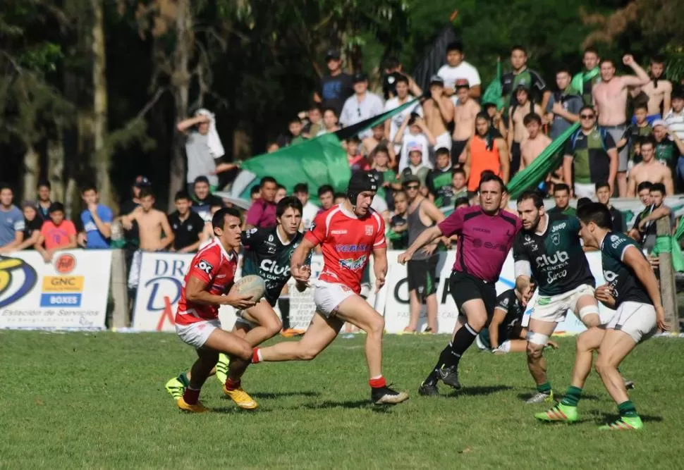 CAMINO DIFÍCIL. Huirapuca tendrá al campeón de la URBA en su grupo; Universitario deberá vérselas con el de Córdoba. la gaceta / Osvaldo Ripoll 