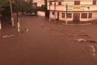 Mirá los videos más impactantes de la tormenta en Tucumán
