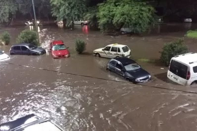 La tormenta no tuvo piedad en la ciudad capital