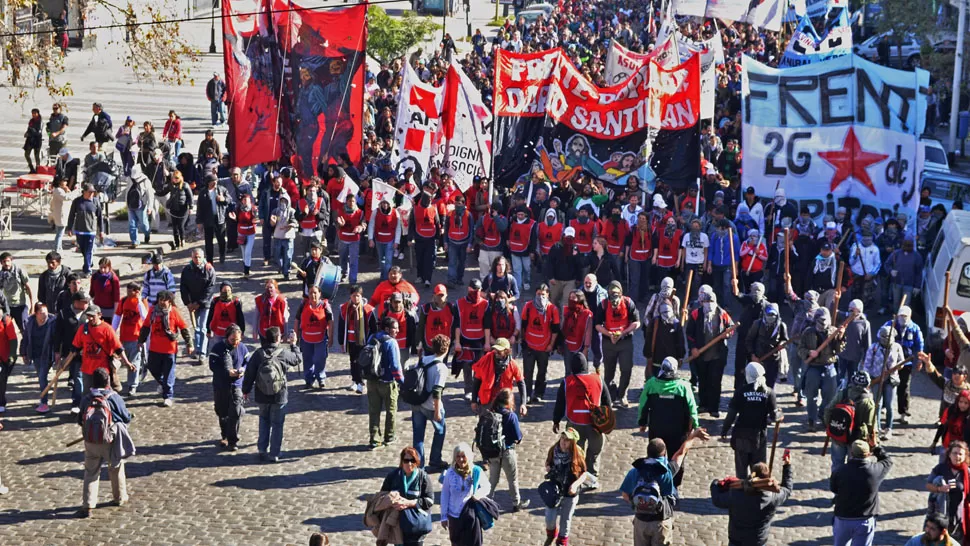 El Gobierno reglamentó la ley de emergencia social