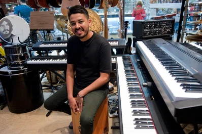 Manu Sija: “estoy aprendiendo a ser artista”