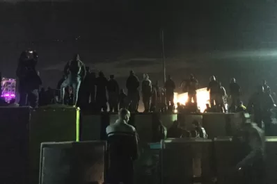 Tragedia en el recital del Indio Solari: rompimos un lateral para no ser aplastados