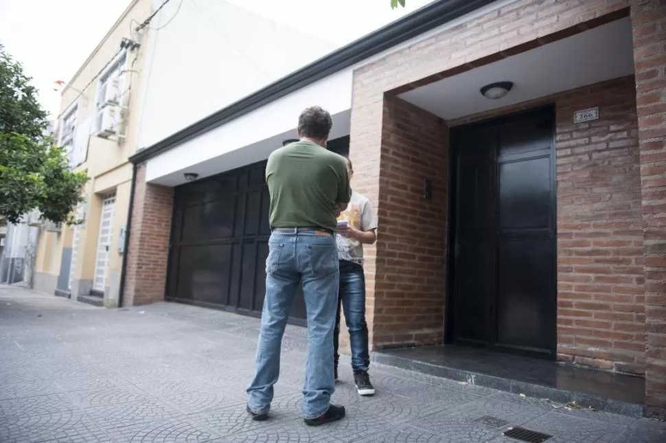 PREOCUPACIÓN. El comerciante aseguró que la ola de inseguridad no disminuyó en el vecindario. la gaceta / foto de adrián lugones