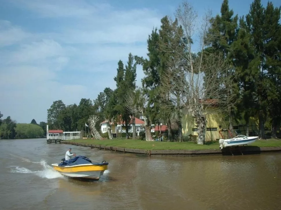 LO SIMBÓLICO. El Delta del Tigre es el “territorio líquido” donde Aboaf configura una zona distópica y cercana. interra.ro