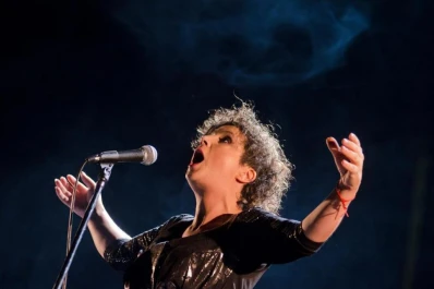 Luciana Jury: “canto a la vida y al amor”