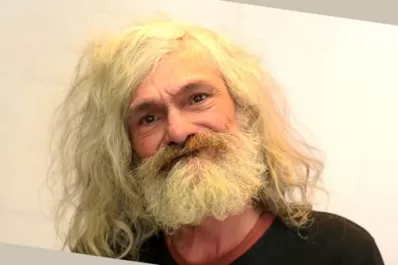Video: la increíble transformación de un vagabundo en hipster