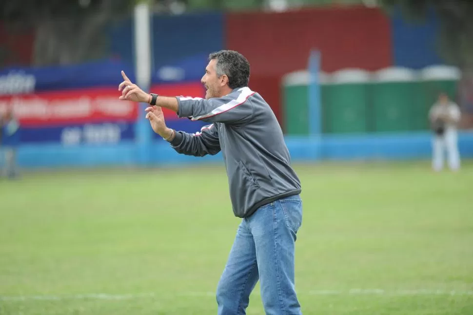 MIRA PARA ADELANTE. Cagna ya está pensando en el partido contra Chicago. la gaceta / foto de héctor peralta