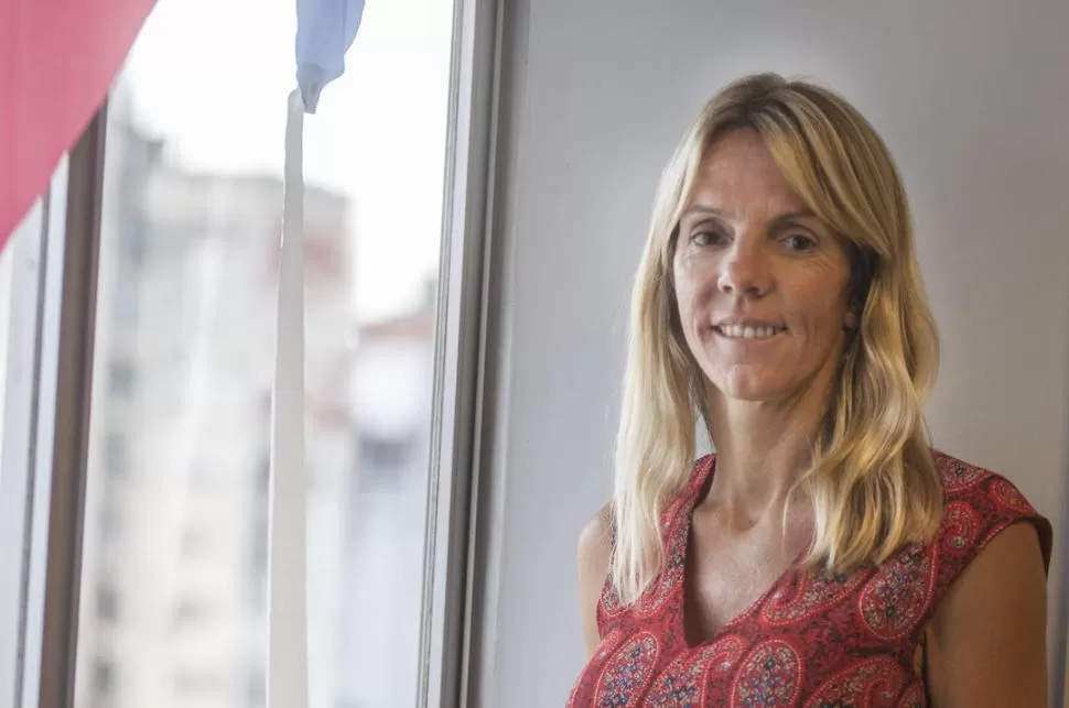 EN LA OFICINA LOCAL. Marina Klemensiewicz estuvo en la provincia. la gaceta / foto de adrián lugones