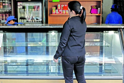 Maduro tomó el control de panaderías