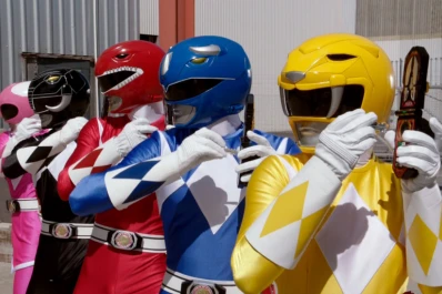 El Power Rangers amarillo será el primer superhéroe gay