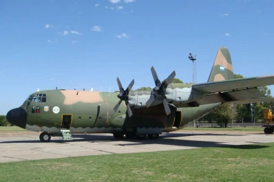 Argentina envió un avión con ayuda a Perú tras la catástrofe que ya dejó 70 muertos