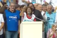 Con una multitudinaria marcha, los docentes le exigieron a Macri que reabra la paritaria