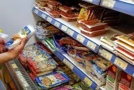 Las ventas en supermercados subieron un 21% en enero, según el Indec