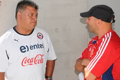 Borghi contra Sampaoli: es un desastre como persona