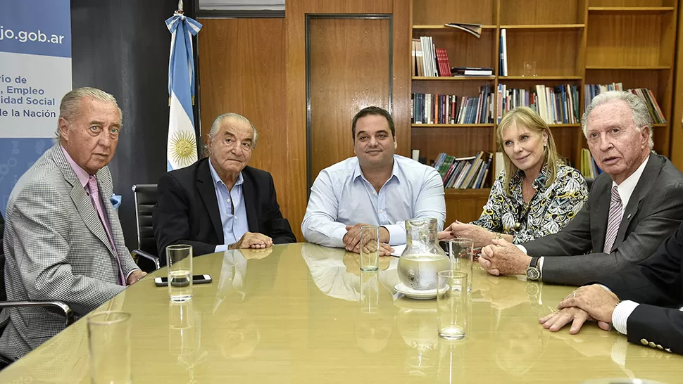 ENCUENTRO. El acuerdo mercantil se cerró hoy. FOTO PRENSA CAME. 