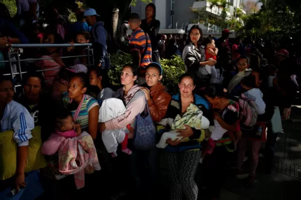 Maduro rechaza las quejas de la gente que pasa hambre