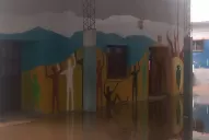 Los docentes de El Sacrificio se encuentra varados desde las 7 en la escuela