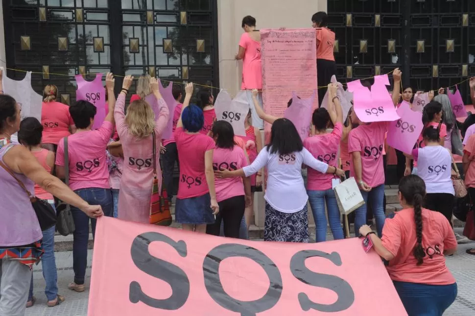 EN TRIBUNALES. Esta acción se realizó en el mediodía del 8 de este mes. la gaceta / foto de antonio ferroni 