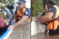 Video: así rescataban a las docentes de la camioneta arrastrada por el agua
