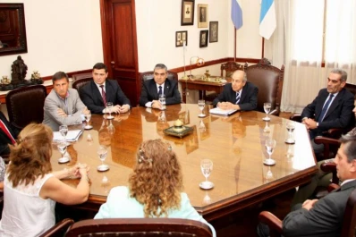 Alfaro llevó el reclamo de vecinos ante la Corte Suprema