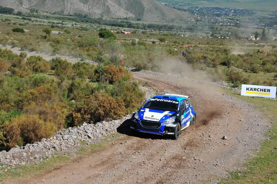 NUEVOS HORIZONTES. Además de competir en en Nacional, “Gero” acelerará su Peugeot 208 turbo en el Sudamericano. foto de marcelino mercado