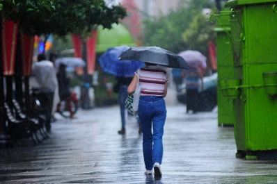 Anuncian una alerta por lluvias y tormentas para toda la provincia