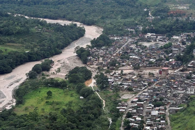 Ya son más de 150 los muertos por el desborde de ríos en Colombia