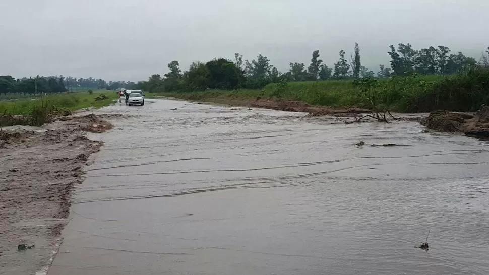 Cortan Ruta 38 a la altura de Huasa Pampa Sur