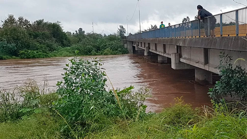 RÍO COLMADOS. Minetti anticipa lluvias generalizadas para Tucumán la próxima semana.