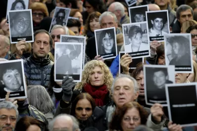 Causa AMIA: mandan a juicio a un ex jefe policial y a una abogada por encubrimiento