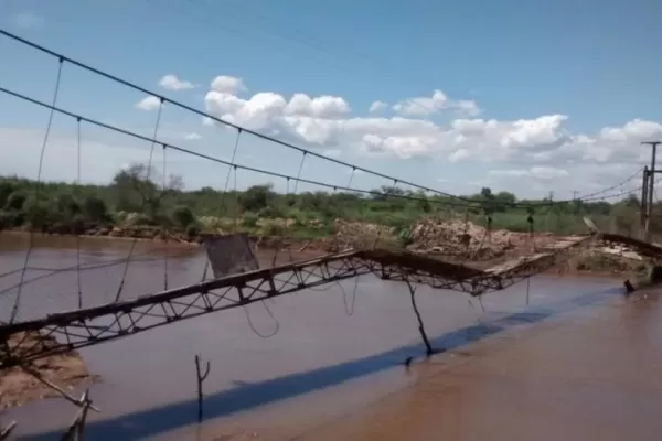 Vecinos de Sol de Mayo reclaman por un puente que está destruido
