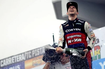 Rossi se regaló una victoria
