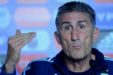 Bauza: si los dirigentes deciden echarme, les doy la mano y me voy a mi casa