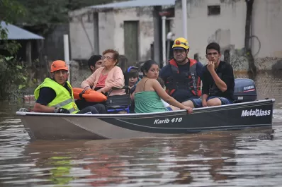 Hasta la gente que más tiene en La Madrid se quedó sin nada