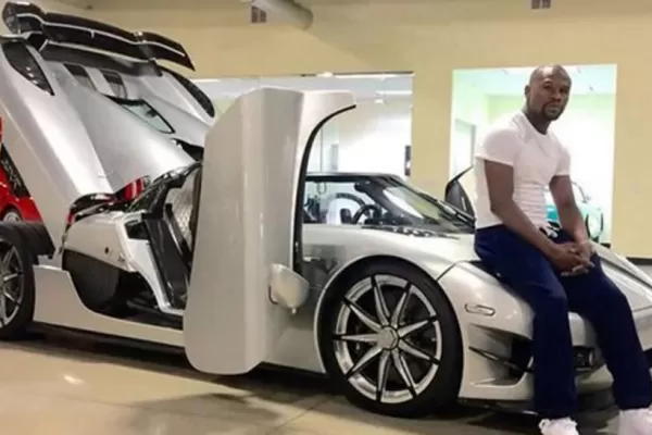 Floyd Mayweather vende un auto de cuatro millones de dólares