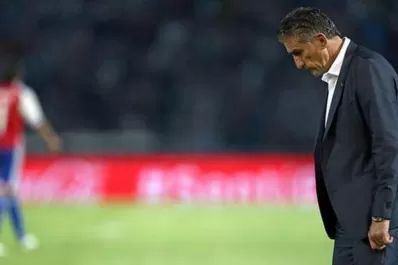 Bauza se aferra al cargo de entrenador