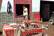 Video: el agua les permitió volver a sus casas en La Madrid, pero lo perdieron todo