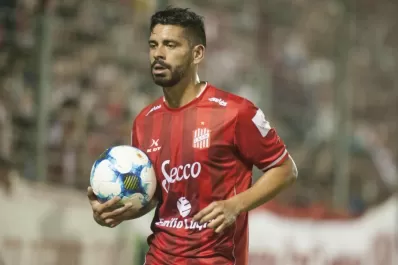 Galeano apuesta a dar el golpe ante Chacarita para encaminar el rumbo