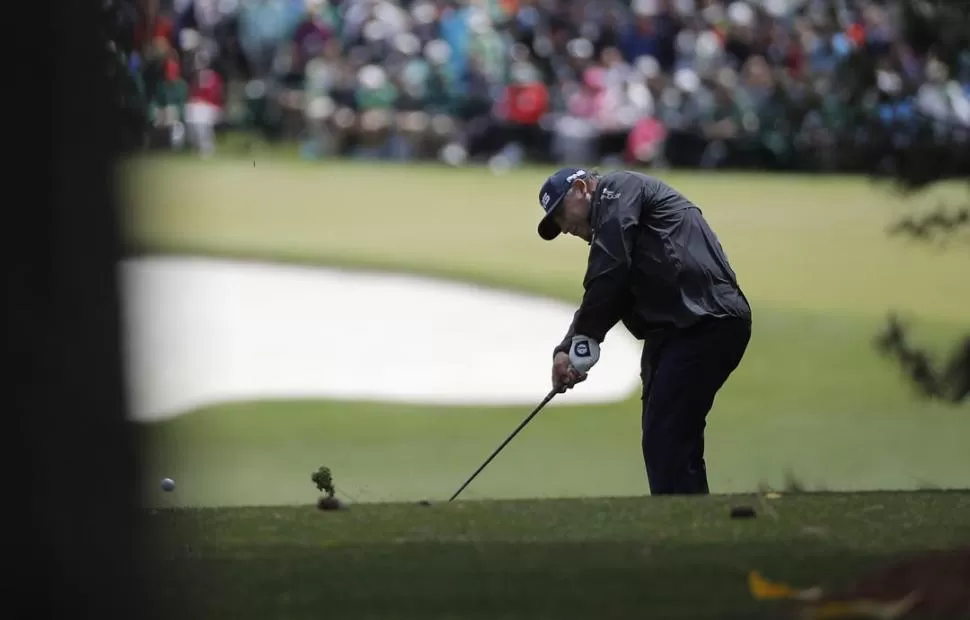 IMPRECISO. El cordobés Ángel Cabrera falló bastante en la jornada inaugural: hizo siete bogeys, y también un doble bogey. reuters