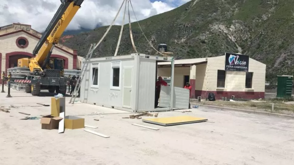 EN JUJUY. Los container sirvieron para mitigar la situación en la Quebrada. ministerio del interior