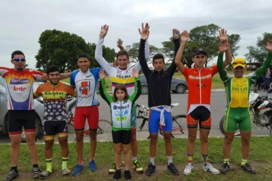 Vercellone ganó en Lomas de Tafí y celebró junto a sus hijas