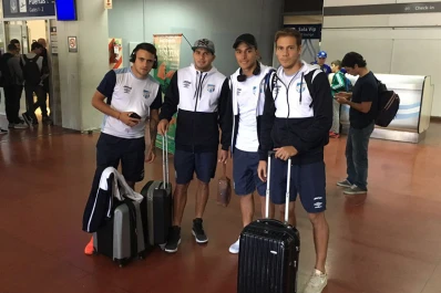 Luego de 40 minutos de espera, Atlético despegó rumbo a Cochabamba