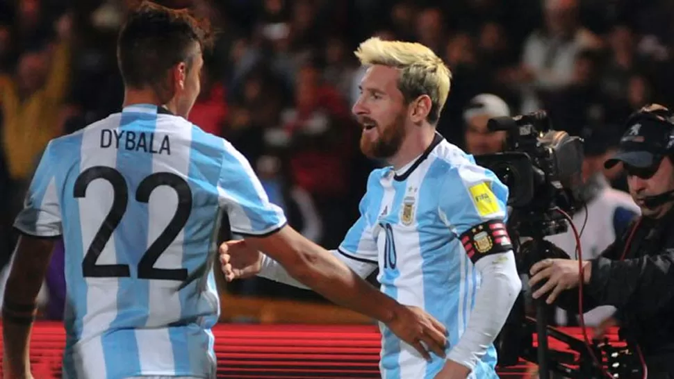 DYBALA Y MESSI (ARCHIVO)