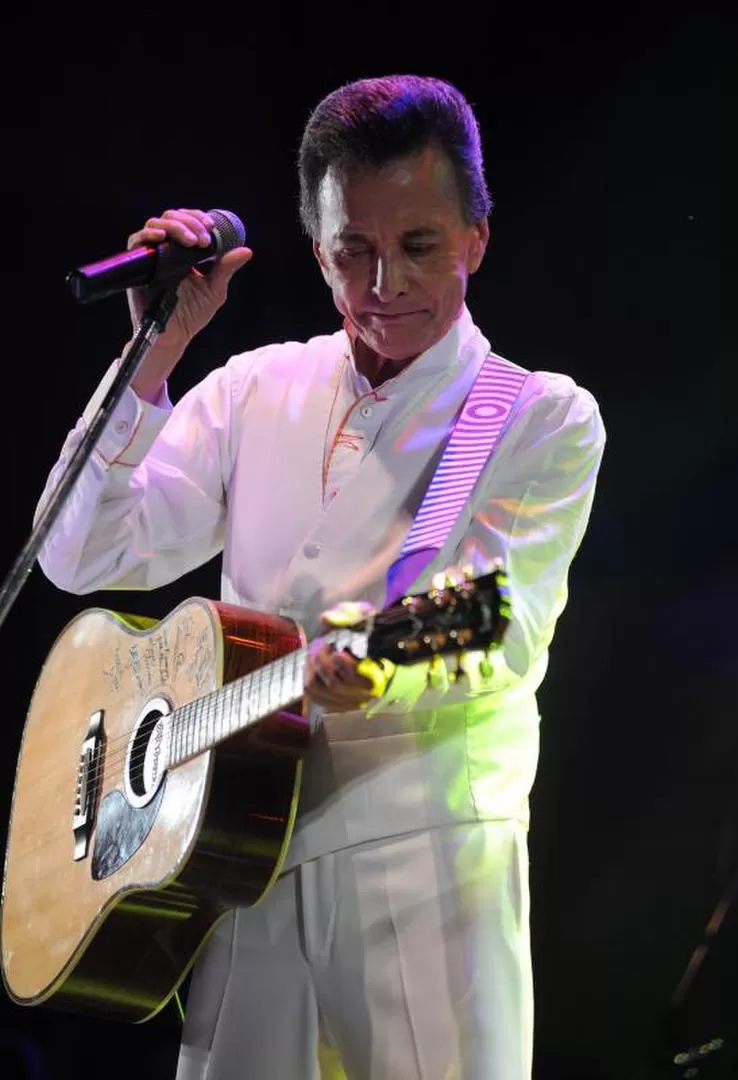 POPULAR. Empezó en la década  del 60 y llegó a ser gobernador. LA GACETA / FOTO DE OSVALDO RIPOLL.- 