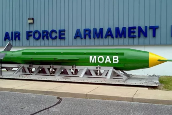 Estados Unidos atacó a Estado Islámico con la madre de todas las bombas