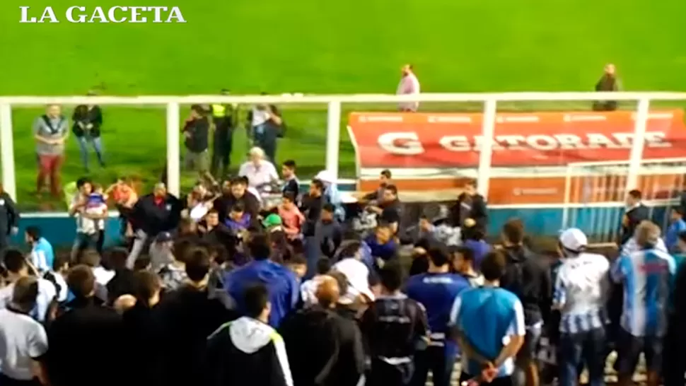 ULTIMO ENFRENTAMIENTO EN LAS PLATEAS DE ATLÉTICO